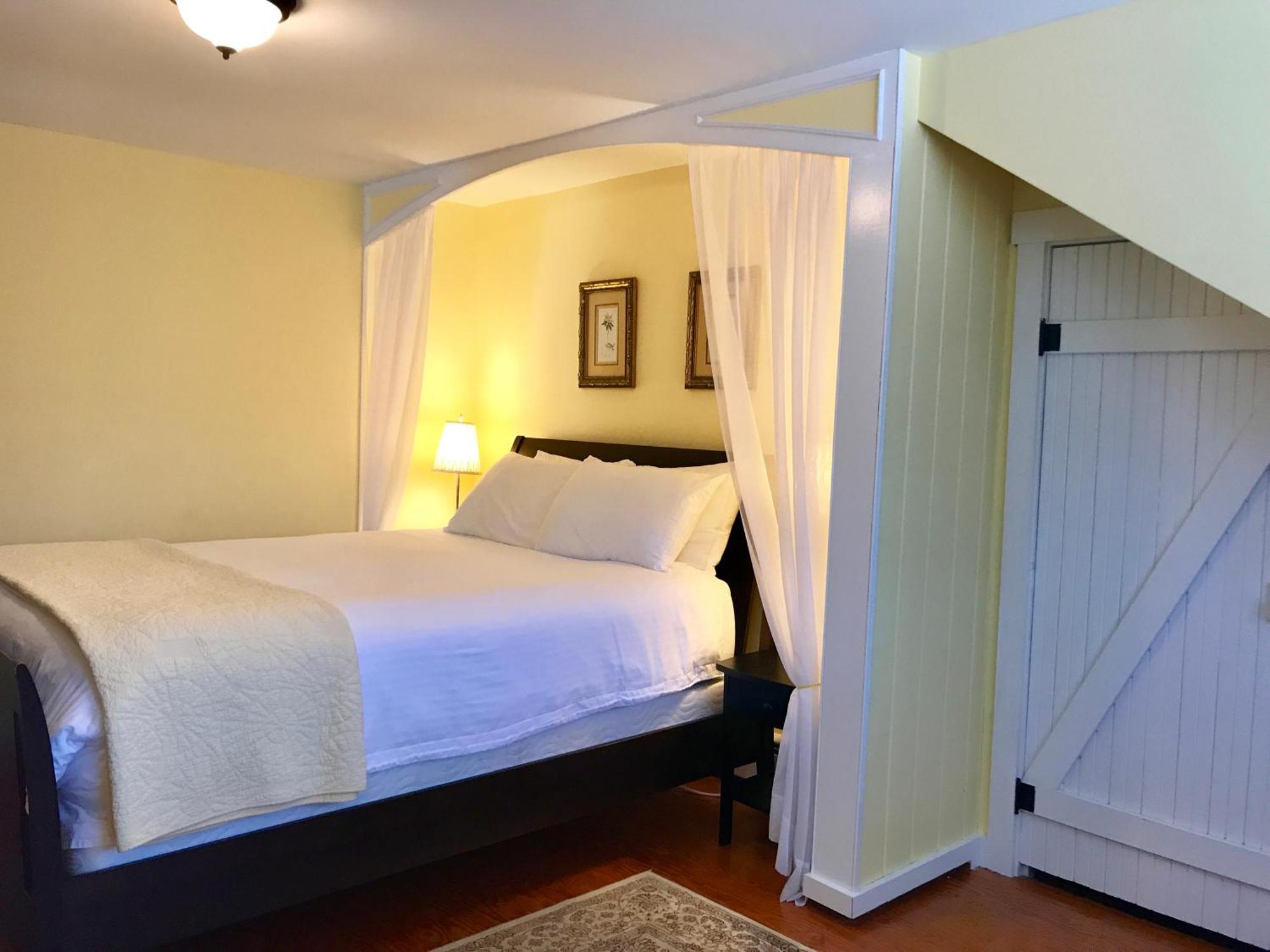 Dragonfly Guest House Ogunquit Rom bilde